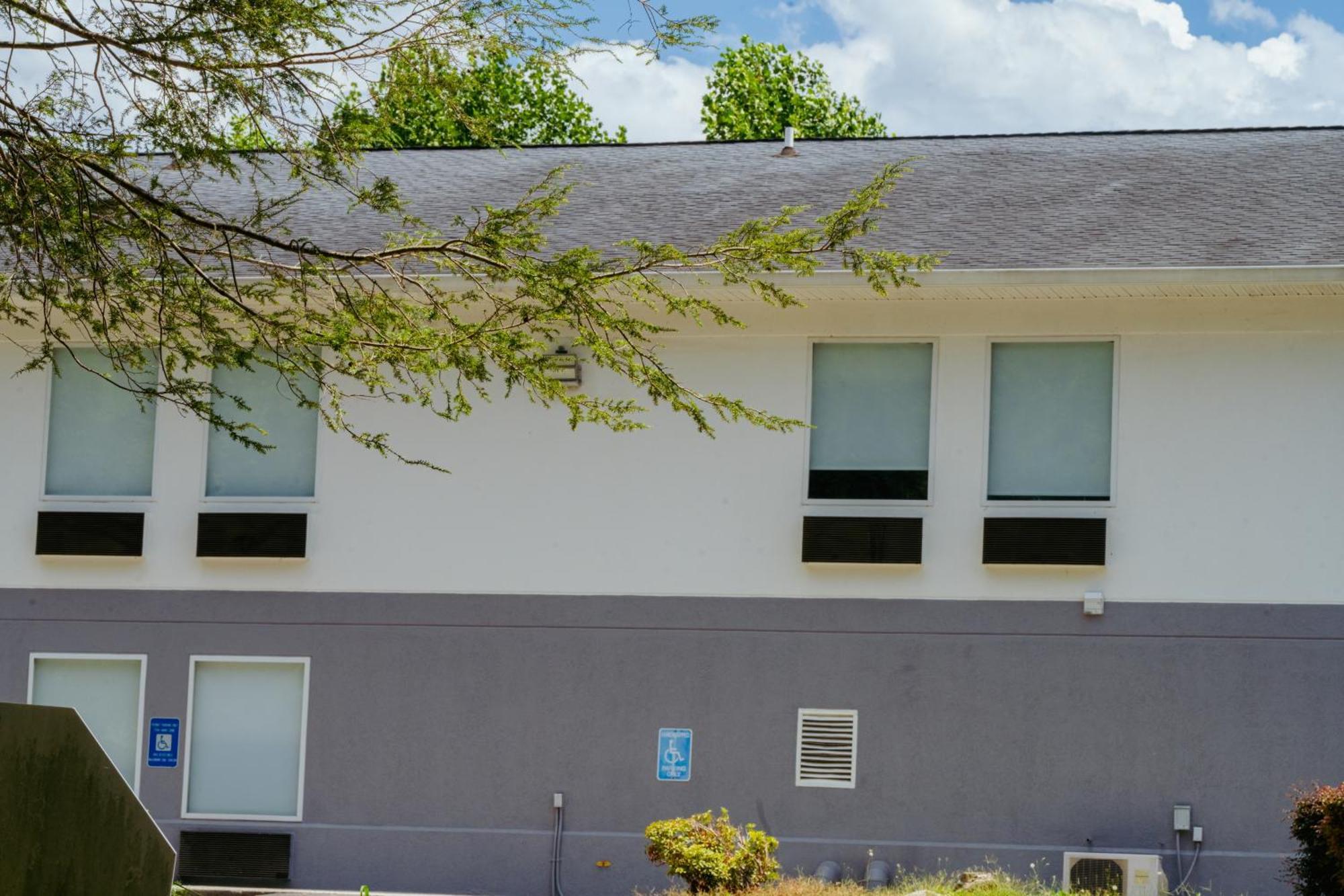 Clarion Pointe-Dillard Near Blue Ridge Mountains Hotel ภายนอก รูปภาพ