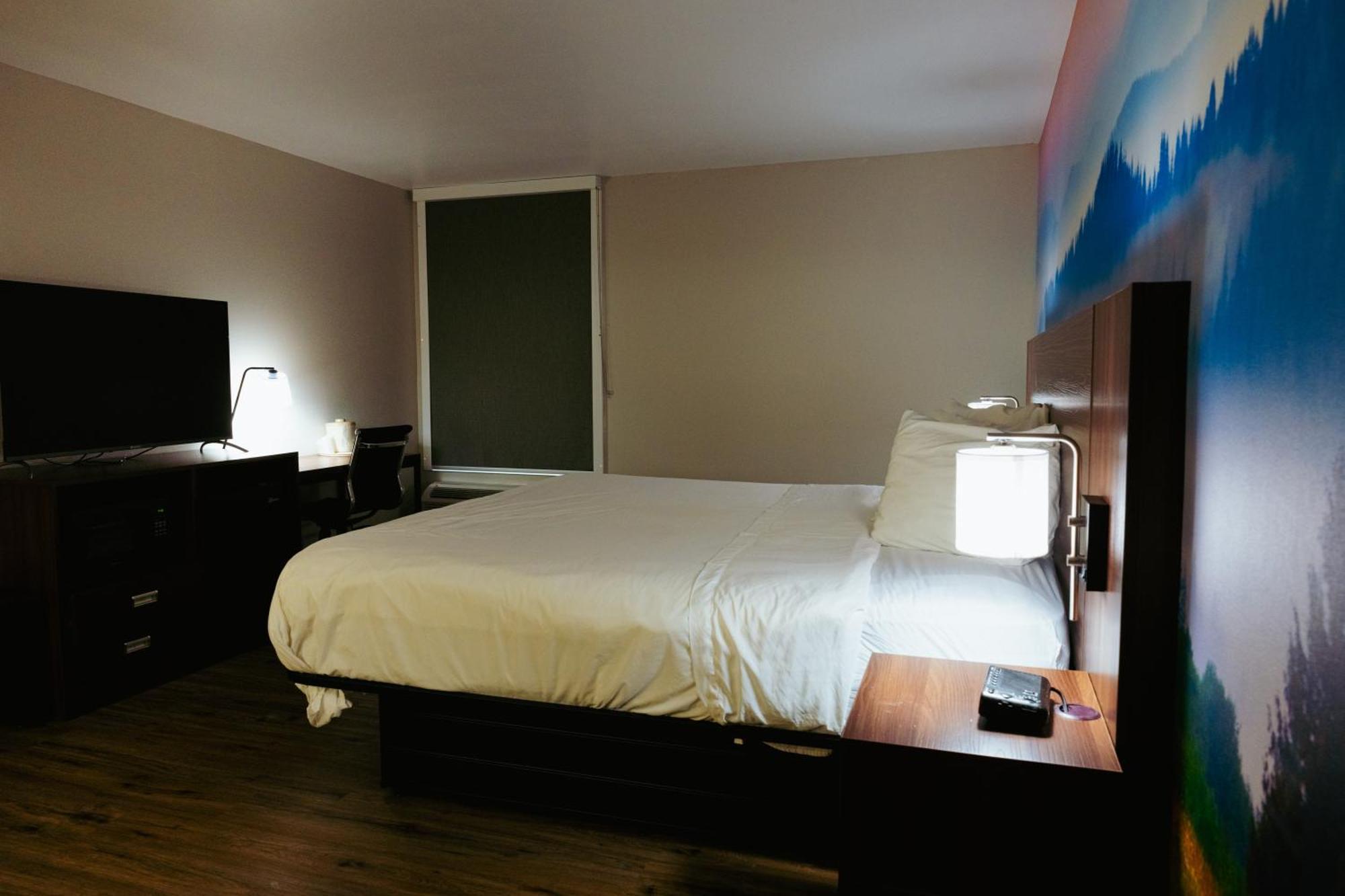 Clarion Pointe-Dillard Near Blue Ridge Mountains Hotel ภายนอก รูปภาพ